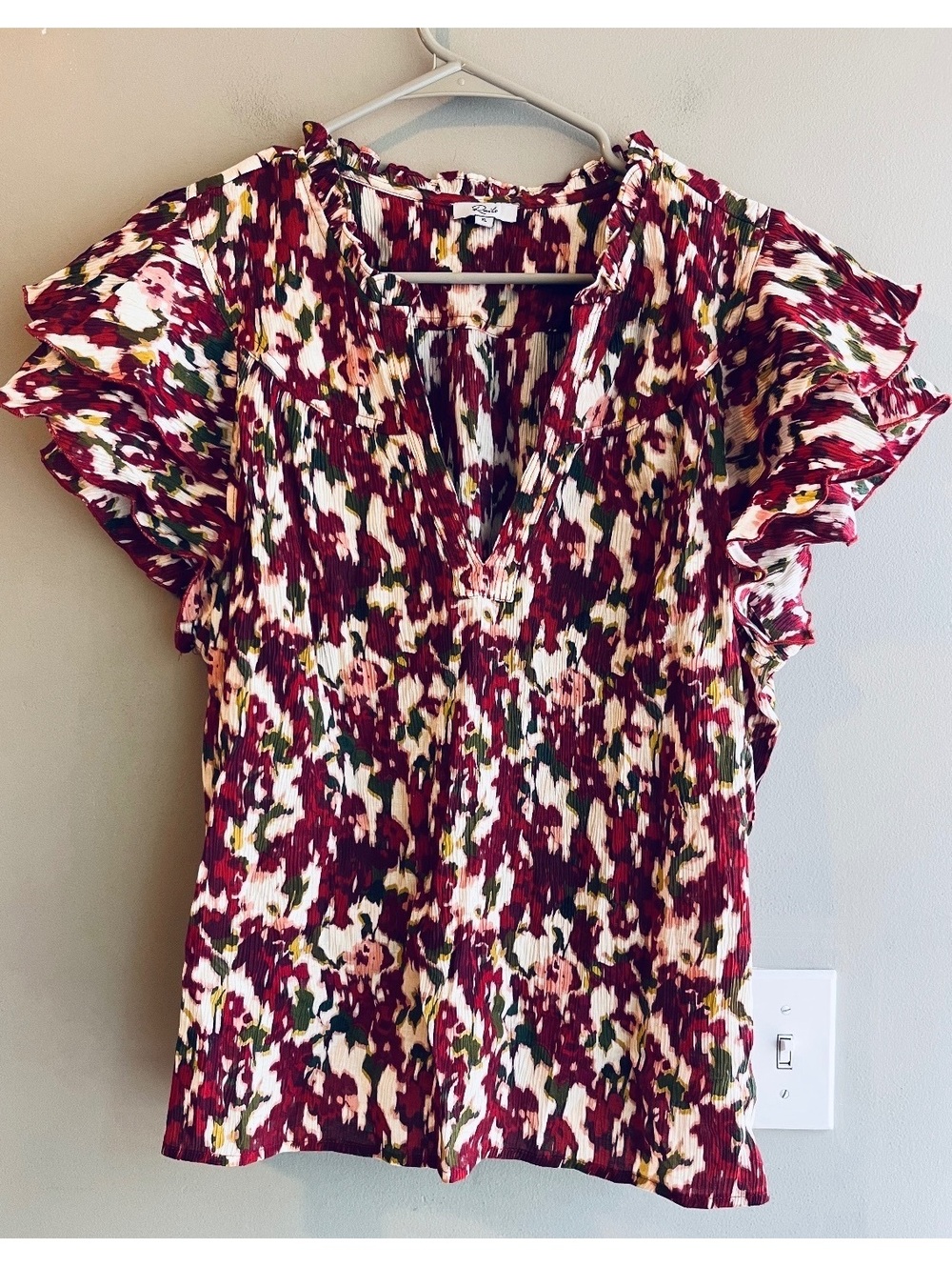 Rails Calista Floral Flutter Sleeve Top Blouse in Cardinal Floral XL